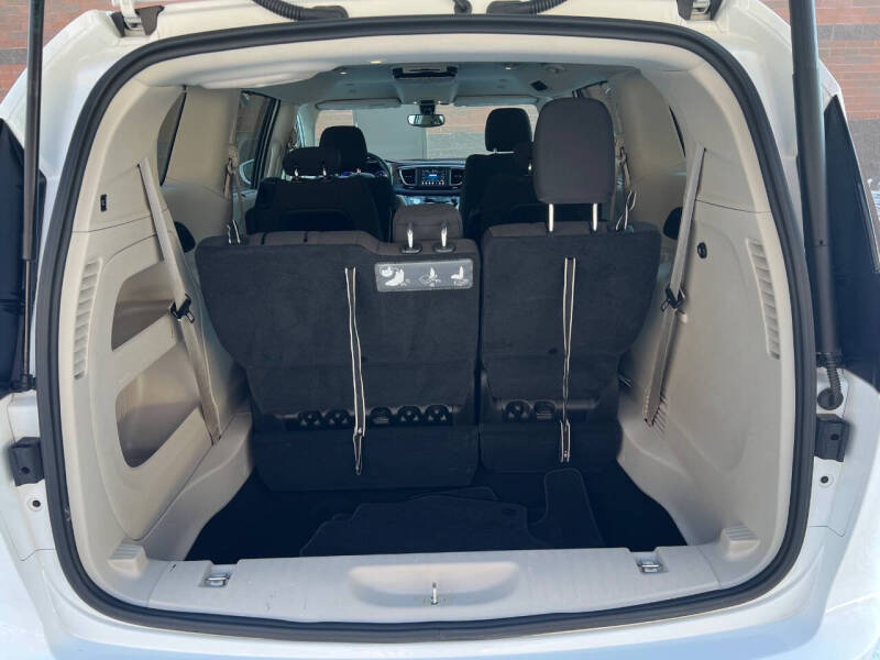 2019 Chrysler Pacifica Touring Plus