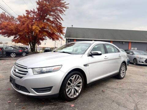 2013 Ford Taurus Limited
