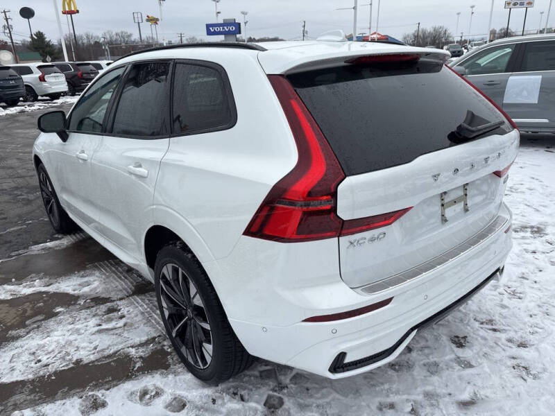 2026 Volvo XC60 B5 Plus