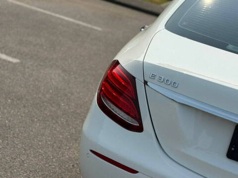 2019 Mercedes-Benz E-Class E 300