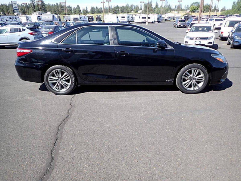 2015 Toyota Camry SE