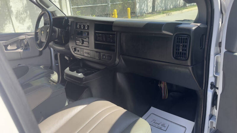 2016 Chevrolet Express 3500
