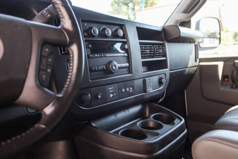 2023 Chevrolet Express 2500