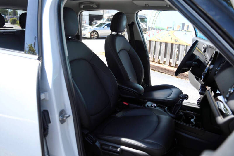 2019 MINI Countryman Cooper