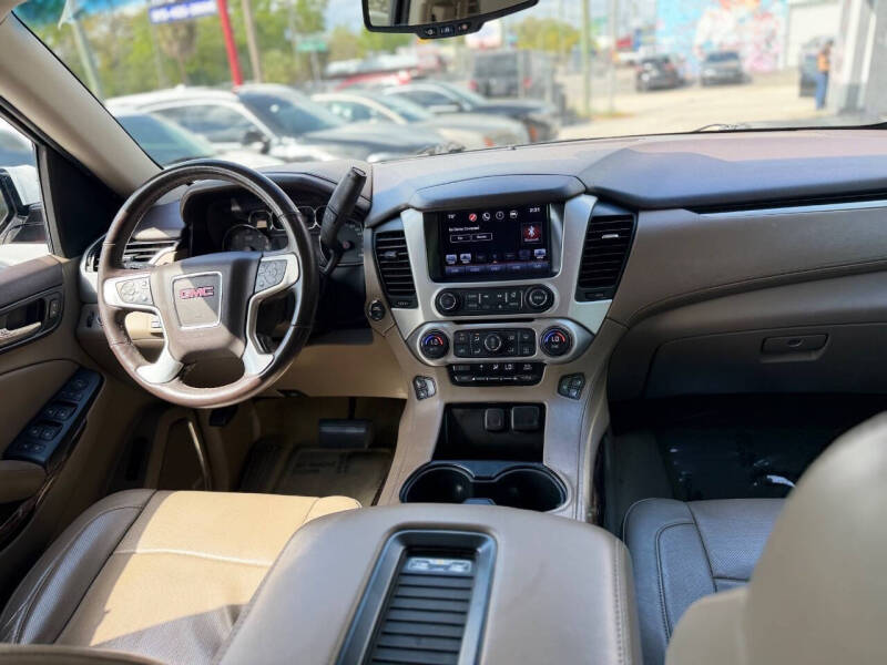 2016 GMC Yukon SLT