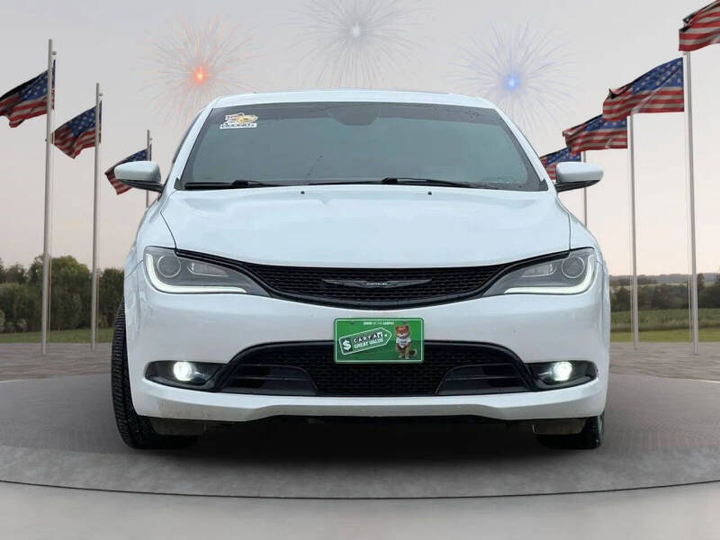 2015 Chrysler 200 S