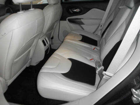 2021 Jeep Cherokee Latitude Plus