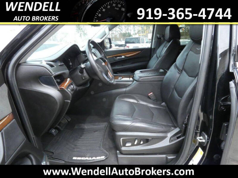 2017 Cadillac Escalade Luxury