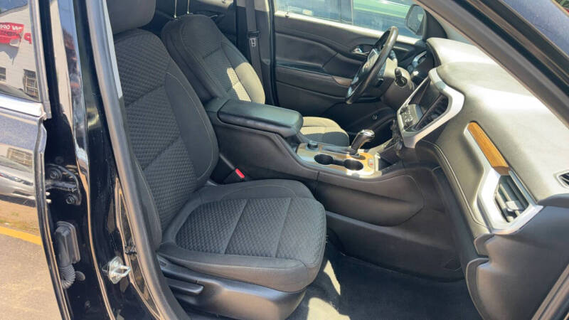 2019 GMC Acadia SLE-2