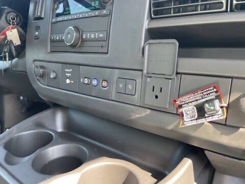 2025 GMC Savana 2500