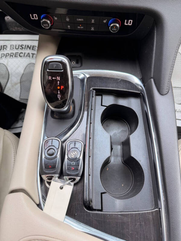 2019 Buick Enclave Essence
