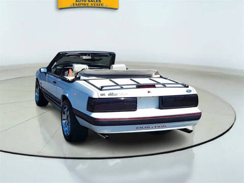 1990 Ford Mustang