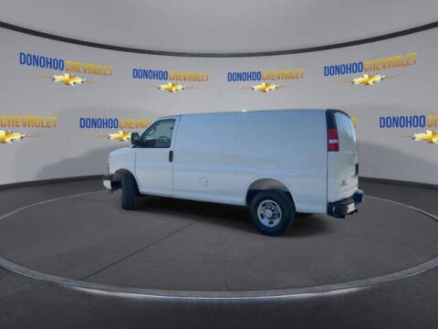 2025 Chevrolet Express 2500