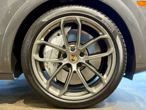 2020 Porsche Cayenne Turbo Coupe