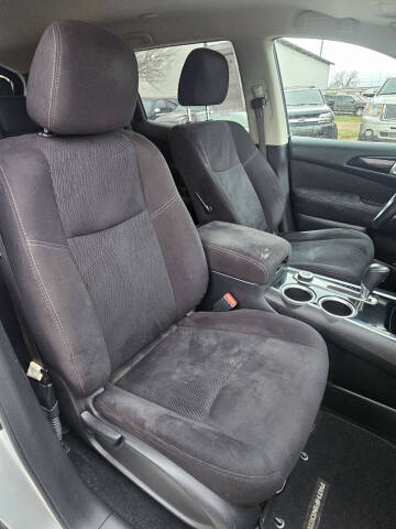 2014 Nissan Pathfinder SV