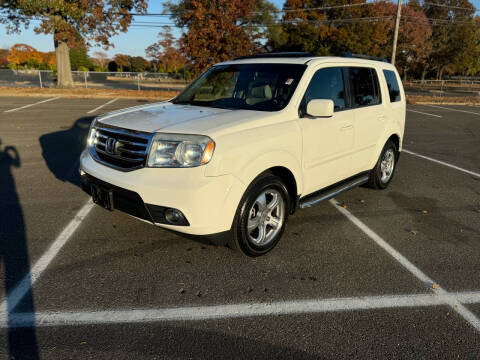 2012 Honda Pilot for sale at American Best Auto Sales in Uniondale NY