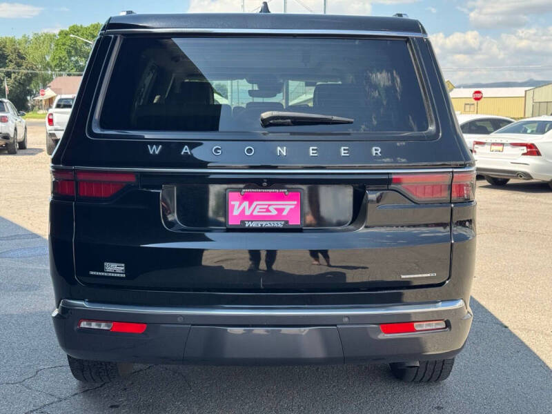 2022 Jeep Wagoneer Series III