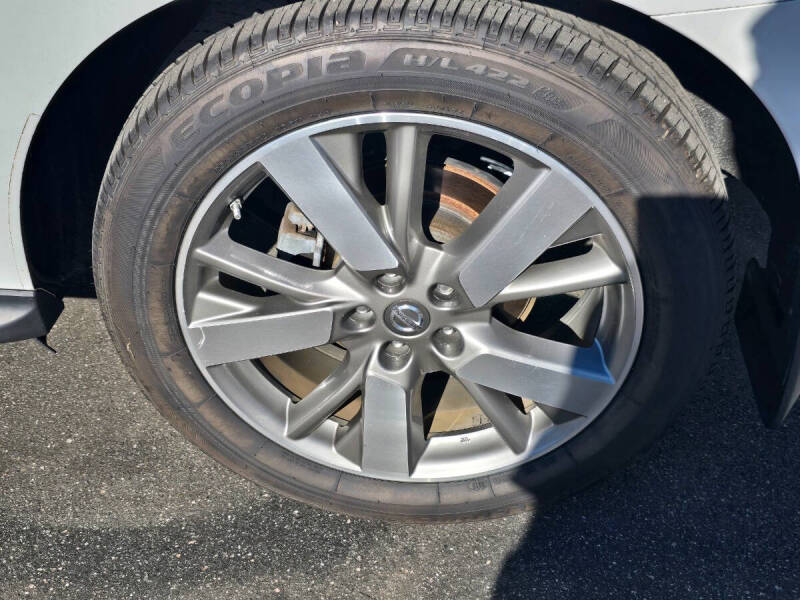 2014 Nissan Pathfinder Platinum