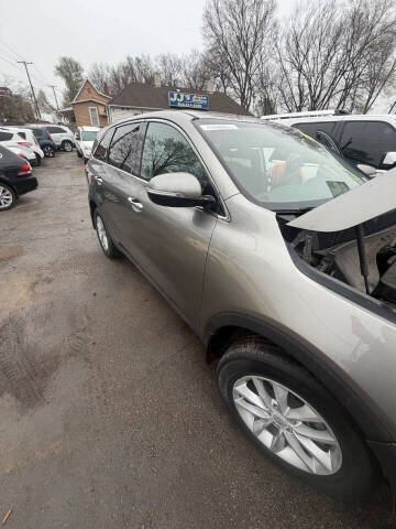 2018 Kia Sorento LX