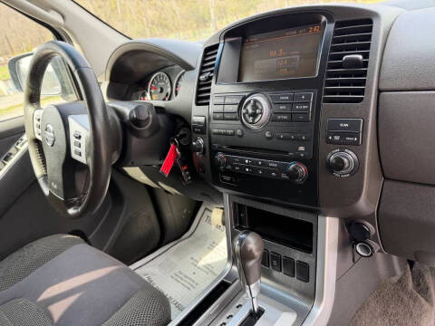 2010 Nissan Pathfinder SE