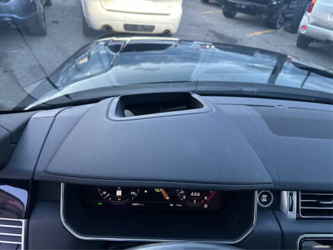 2020 Land Rover Range Rover P525 HSE