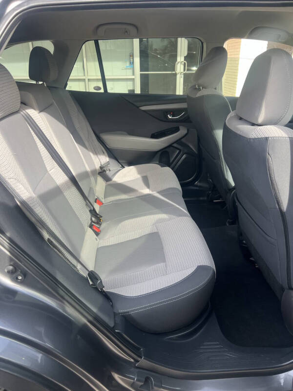 2022 Subaru Outback Premium