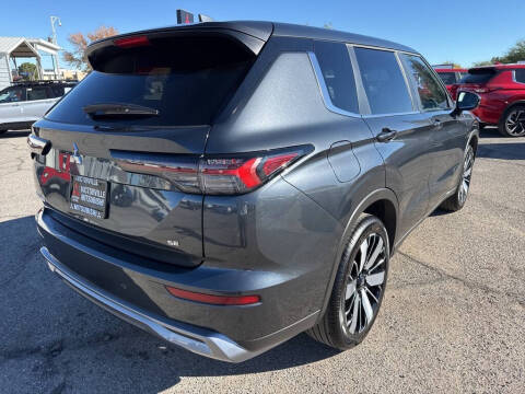 2025 Mitsubishi Outlander SE