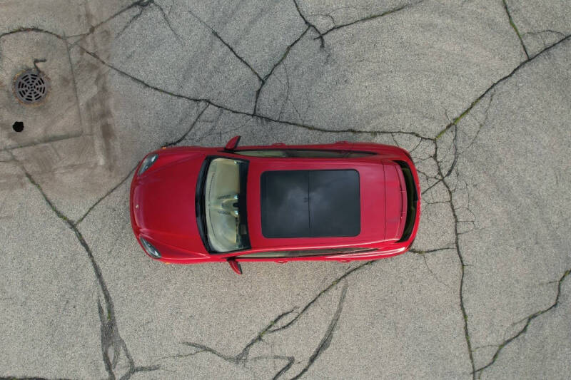 2013 Porsche Cayenne GTS