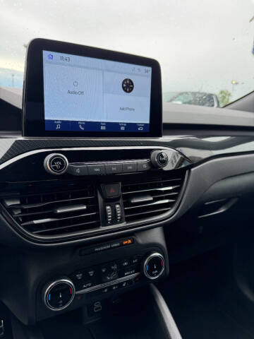 2024 Ford Escape ST-Line