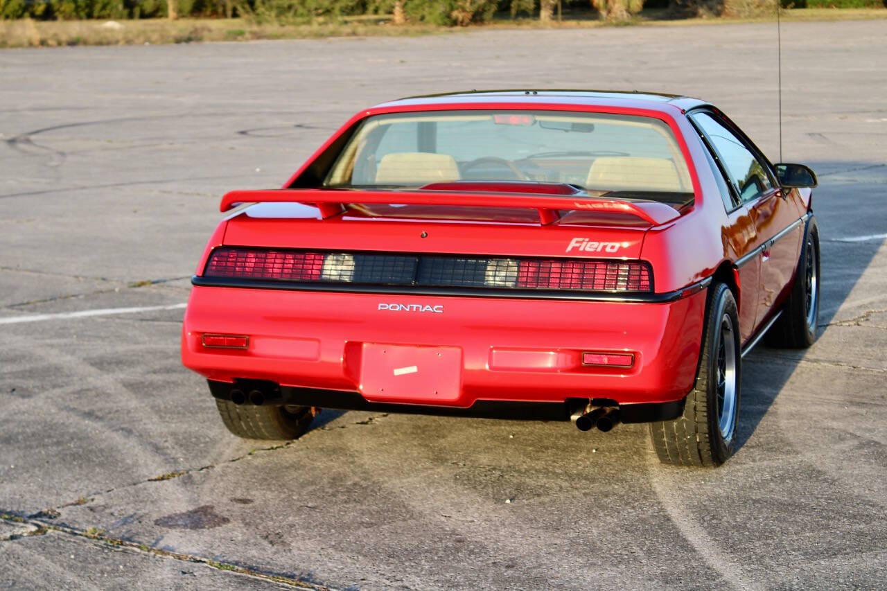 1988 Pontiac Fiero 44
