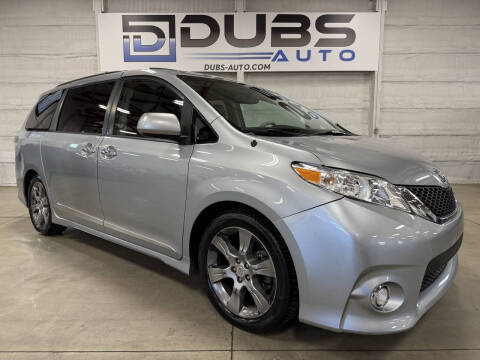 2013 Toyota Sienna SE 8-Passenger