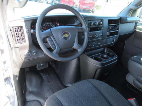 2024 Chevrolet Express 2500