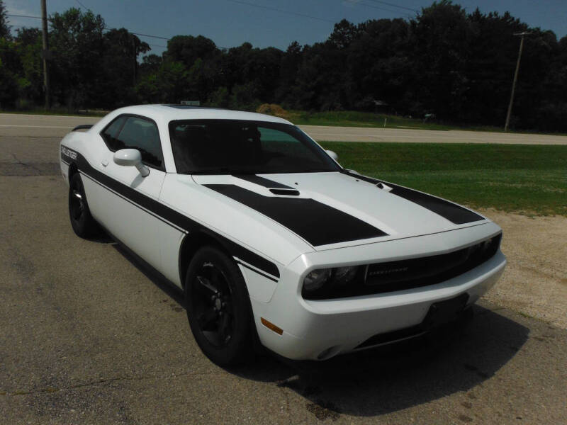 2013 Dodge Challenger SXT Plus