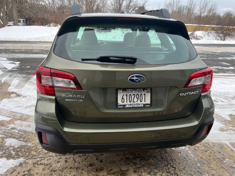 2019 Subaru Outback 2.5i