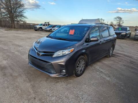 2020 Toyota Sienna for sale at Halstead Motors LLC in Halstead KS