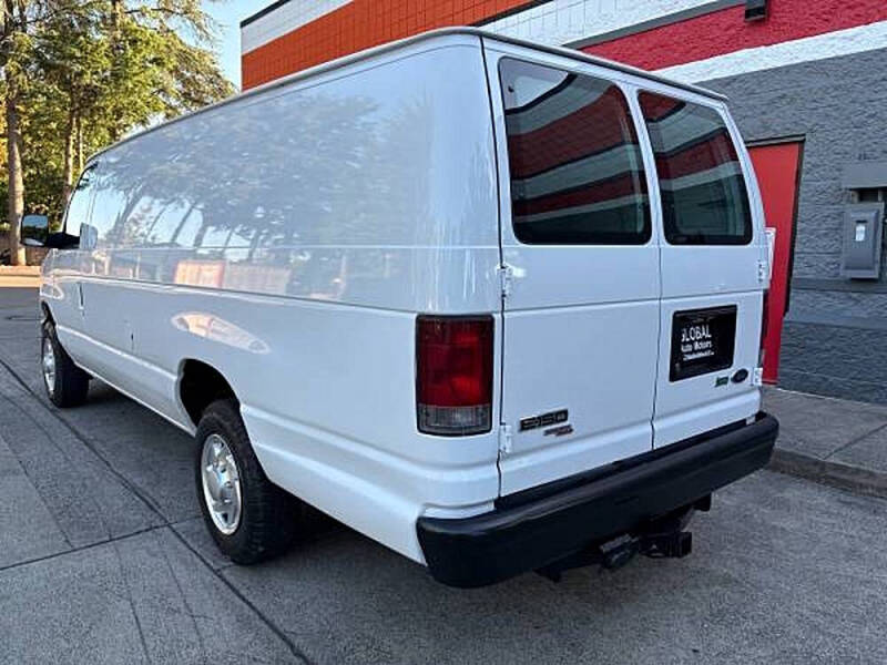 2013 Ford E-Series E-150