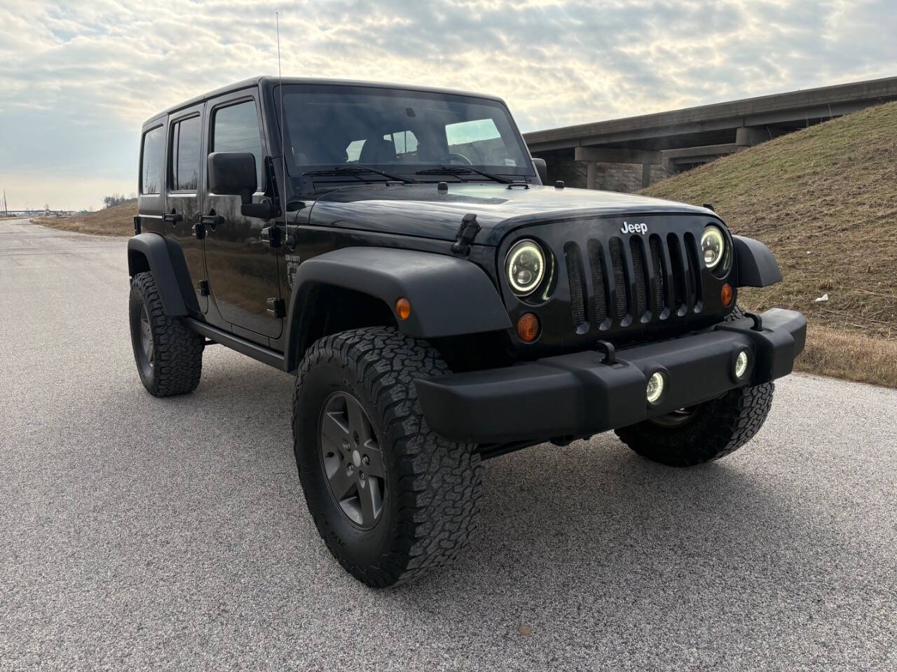 2011 Jeep Wrangler Unlimited for sale at Q3 AUTO LLC in Hayti, MO