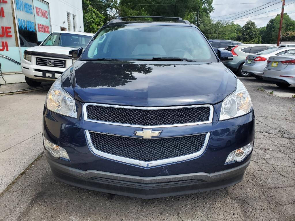 2012 Chevrolet Traverse for sale at DAGO'S AUTO SALES LLC in Dalton, GA