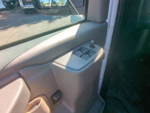 2025 GMC Savana 2500