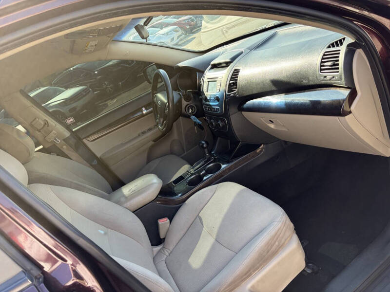 2015 Kia Sorento LX