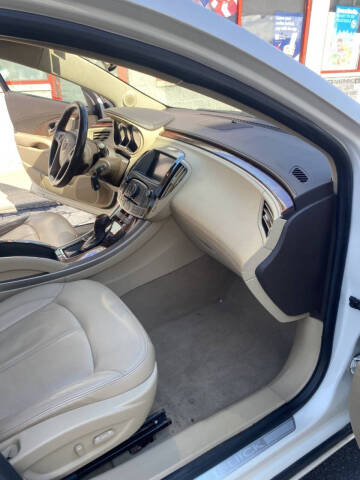 2012 Buick LaCrosse Convenience