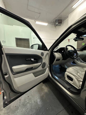 2012 Land Rover Range Rover Evoque Prestige