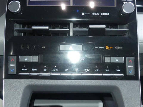 2019 Toyota Avalon Hybrid