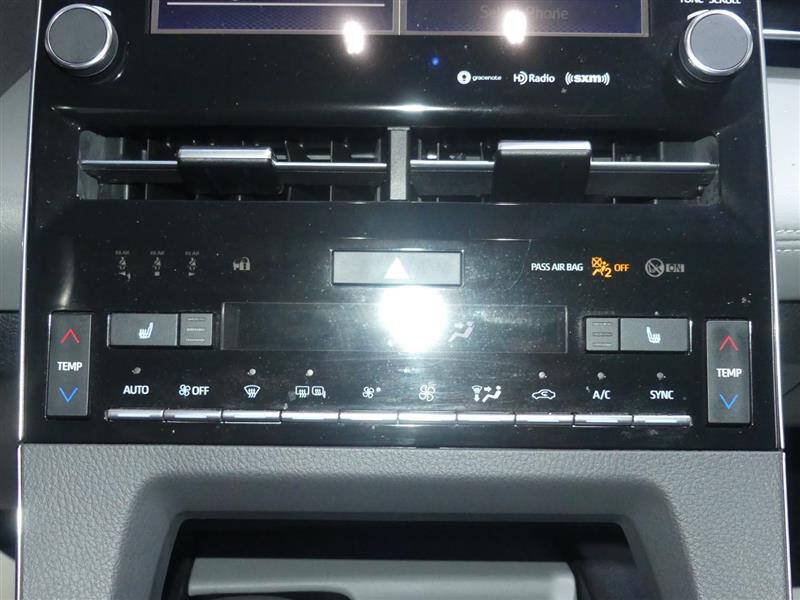 2019 Toyota Avalon Hybrid