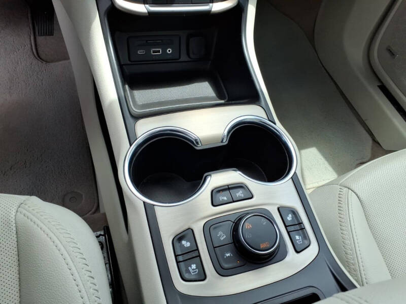 2023 GMC Terrain Denali