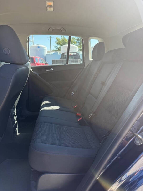 2014 Volkswagen Tiguan S 4Motion