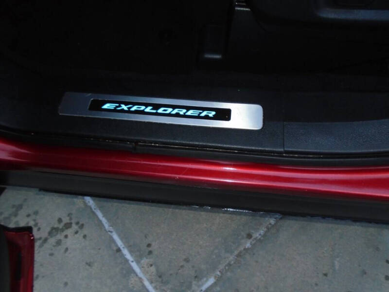 2019 Ford Explorer Platinum