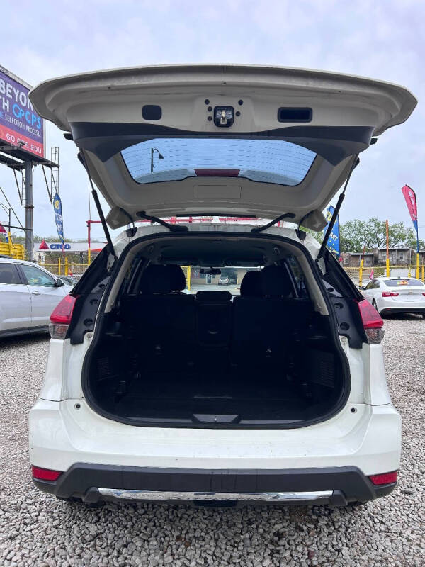 2018 Nissan Rogue S