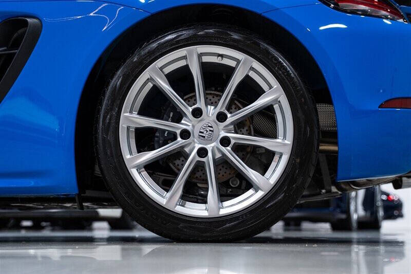 2022 Porsche 718 Boxster
