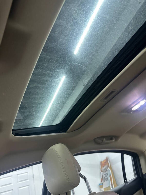 2013 Chrysler 200 Limited